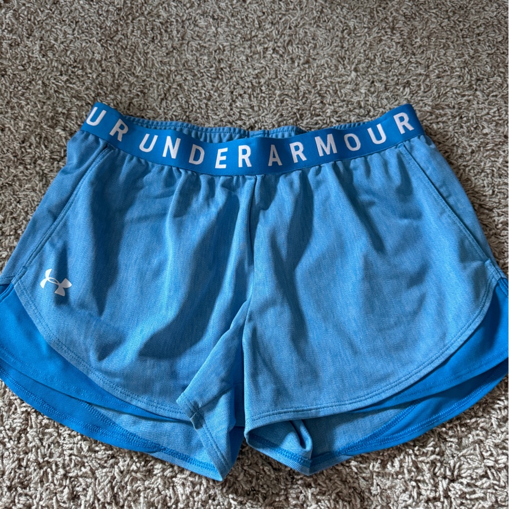 Under Armour Women's Play Up 3.0 Twist Shorts blue size medium